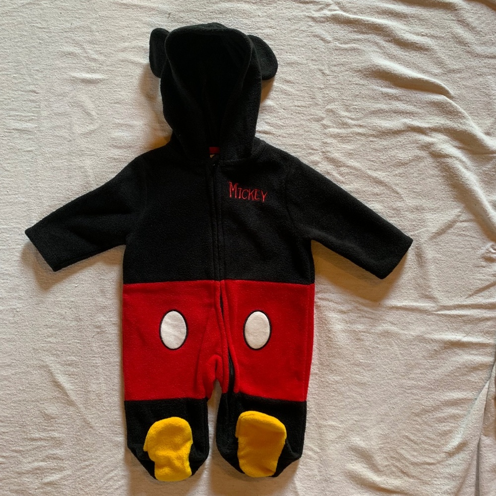 Disney Baby One Piece Footed  0 - 3 M
